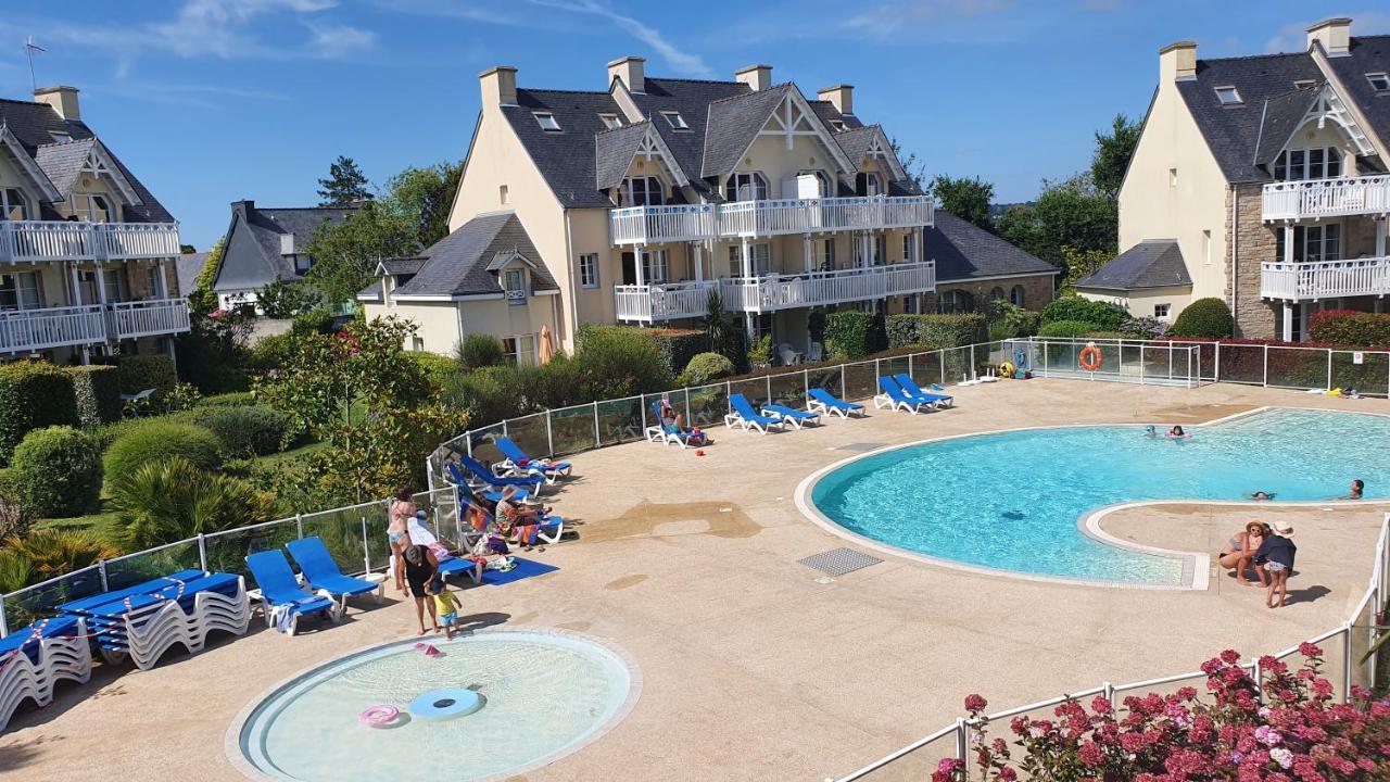Vacances Ô Cap Coz - Jardin vue mer et piscine - Résidence Cap Azur Fouesnant Esterno foto