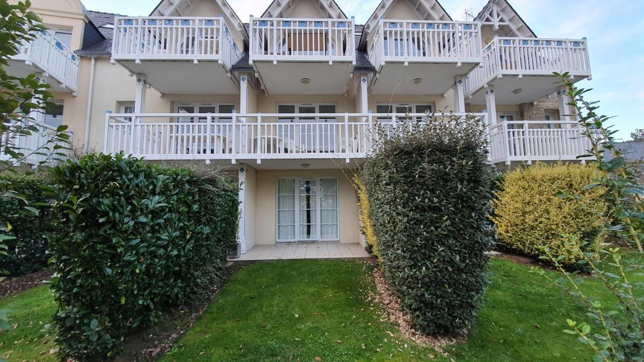 Vacances Ô Cap Coz - Jardin vue mer et piscine - Résidence Cap Azur Fouesnant Esterno foto